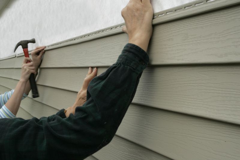 Vinyl Siding Repair Service